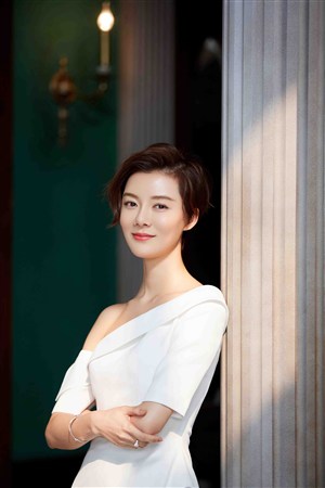 捅女生屁股免费网站