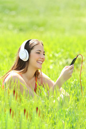 男生女生一起差差差带疼痛