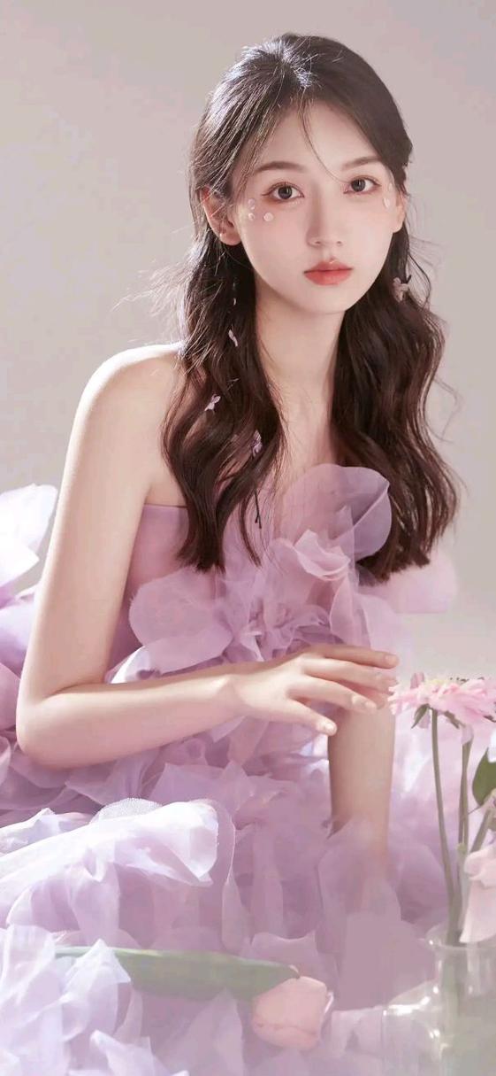 从天而降女孩子从2楼掉下来完整版