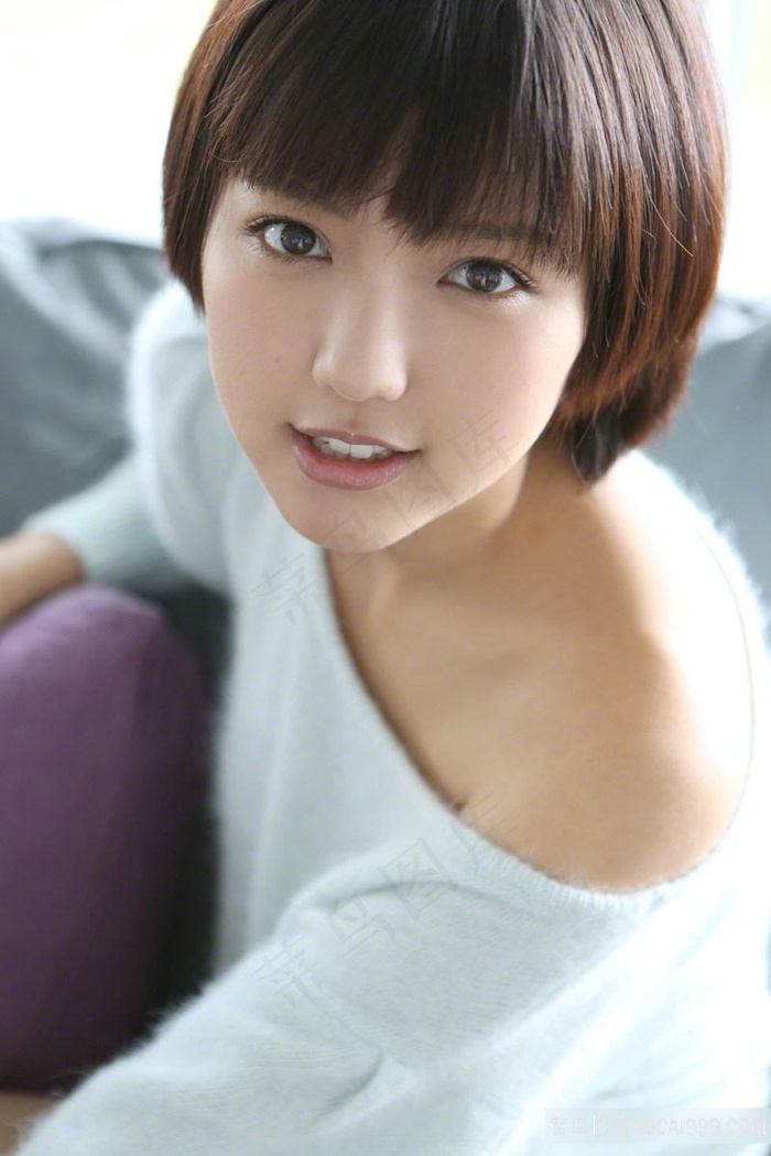 啊轻点灬大巴太粗太长了视频