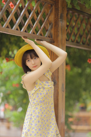 艾秋麻豆剧天美传媒视频贰佰