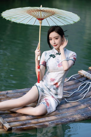 中国人妖和人妖